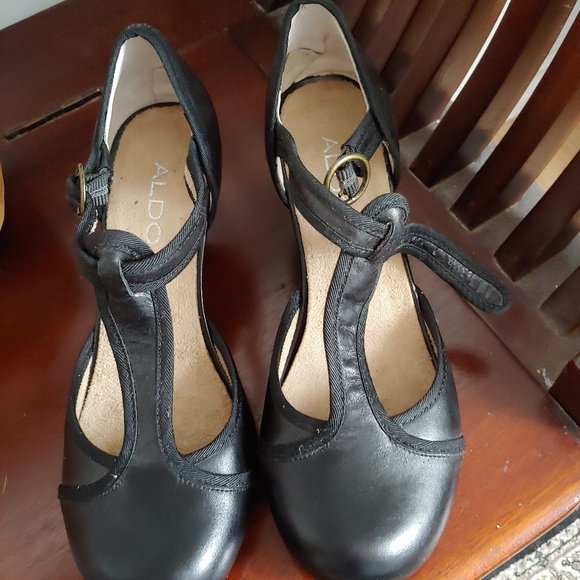 Aldo Dance Slipper - Picture 1 of 6
